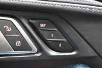 BMW 2シリーズ 220i Mｽﾎﾟｰﾂ ﾊｲﾗｲﾝP ｶｰﾌﾞﾄﾞﾃﾞｨｽﾌﾟﾚｲ ﾋｰﾀｰ付電動黒革  ﾊｰﾏﾝｶｰﾄﾞﾝｻｳﾝﾄﾞｼｽﾃﾑ  追従ACC ｱﾀﾞﾌﾟﾃｨﾌﾞLEDﾍｯﾄﾞﾗｲﾄ ｻﾝﾌﾟﾛﾃｸｼｮﾝｶﾞﾗｽ BMWﾗｲﾌﾞｺｯｸﾋﾟｯﾄ ﾅﾋﾞBｶﾒﾗ 18AW ﾜｲﾔﾚｽ充電ﾄﾚｲ ｱｯﾌﾟﾙｶｰﾌﾟﾚｲ 2年保証