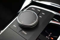 BMW 2シリーズ 220i Mｽﾎﾟｰﾂ ﾊｲﾗｲﾝP ｶｰﾌﾞﾄﾞﾃﾞｨｽﾌﾟﾚｲ ﾋｰﾀｰ付電動黒革  ﾊｰﾏﾝｶｰﾄﾞﾝｻｳﾝﾄﾞｼｽﾃﾑ  追従ACC ｱﾀﾞﾌﾟﾃｨﾌﾞLEDﾍｯﾄﾞﾗｲﾄ ｻﾝﾌﾟﾛﾃｸｼｮﾝｶﾞﾗｽ BMWﾗｲﾌﾞｺｯｸﾋﾟｯﾄ ﾅﾋﾞBｶﾒﾗ 18AW ﾜｲﾔﾚｽ充電ﾄﾚｲ ｱｯﾌﾟﾙｶｰﾌﾟﾚｲ 2年保証