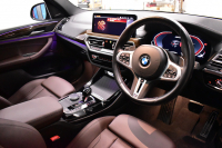 BMW X3 M40i ｾﾚｸﾄﾊﾟｯｹｰｼﾞ LCI後期 変更後ﾃﾞｻﾞｲﾝLEDﾍｯﾄﾞﾗｲﾄ&ﾃｰﾙ ﾊﾟﾉﾗﾏｻﾝﾙｰﾌ ﾗｲﾌﾞｺｸﾋﾟｯﾄ 可変Mｻｽ 全席ﾋｰﾀｰ付ﾓｶﾚｻﾞｰ ﾊｰﾏﾝｶｰﾄﾞﾝ 20AW 追従ACC HUD ｽﾃｱﾘﾝｸﾞｻﾎﾟｰﾄ ﾀｯﾁﾊﾟﾈﾙﾅﾋﾞ ﾌﾙｾｸﾞ 全周囲ｶﾒﾗ3Dﾋﾞｭｰ 電動Rｹﾞｰﾄ 2年保証
