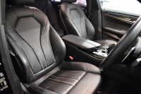 BMW 5シリーズ 523iﾂｰﾘﾝｸﾞ Mｽﾎﾟｰﾂ ﾊｲﾗｲﾝP  ｱﾀﾞﾌﾟﾃｨﾌﾞLEDﾍｯﾄﾞﾗｲﾄ 全席ﾋｰﾀｰ付黒革 追従ACC 車線変更&逸脱&歩行者警告 ﾀｯﾁﾊﾟﾈﾙHDDﾅﾋﾞ 全周囲ｶﾒﾗ3Dﾋﾞｭｰ Pｱｼｽﾄ 液晶ﾒｰﾀｰ  19AW  2年保証