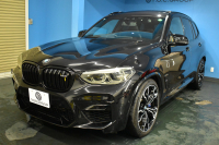 BMW Mシリーズ X3M ｺﾝﾍﾟﾃｨｼｮﾝ 4WD 510馬力 ﾊﾟﾉﾗﾏｻﾝﾙｰﾌ 全席ﾋｰﾀｰ Fﾍﾞﾝﾁﾚｰｼｮﾝ付ﾌﾞﾗｯｸﾒﾘﾉﾚｻﾞｰMｽﾎﾟｰﾂｼｰﾄ 21AW Mｽﾎﾟｰﾂｴｸﾞｿﾞｰｽﾄ ﾊｰﾏﾝｶｰﾄﾞﾝ 追従ACC HUD ｼﾞｪｽﾁｬｰC LEDﾍｯﾄﾞﾗｲﾄ ｵｰﾄﾊｲﾋﾞｰﾑ H&Rﾀﾞｳﾝｻｽ 2年保証