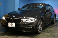 BMW 5シリーズ 540i Xﾄﾞﾗｲﾌﾞ Mｽﾎﾟｰﾂ 4WD ｺﾝﾌｫｰﾄ&ﾊｲﾗｲﾝP ｻﾝﾙｰﾌ 前席ｺﾝﾌｫｰﾄｼｰﾄ 前席ﾏｯｻｰｼﾞ&ﾍﾞﾝﾁﾚｰﾀｰ 全席ﾋｰﾀｰ付黒革 可変ｻｽ Mｽﾎﾟｰﾂﾌﾞﾚｰｷ LEDﾍｯﾄﾞﾗｲﾄ 液晶ﾒｰﾀｰ ACC HUD LCW  ﾀｯﾁﾊﾟﾈﾙﾅﾋﾞTV全周囲ｶﾒﾗ 3Dﾋﾞｭｰ 電動ﾄﾗﾝｸ 1ｵｰﾅｰ 2年保証