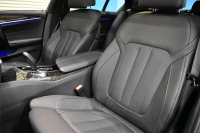 BMW 5シリーズ 540i Xﾄﾞﾗｲﾌﾞ Mｽﾎﾟｰﾂ 4WD ｺﾝﾌｫｰﾄ&ﾊｲﾗｲﾝP ｻﾝﾙｰﾌ 前席ｺﾝﾌｫｰﾄｼｰﾄ 前席ﾏｯｻｰｼﾞ&ﾍﾞﾝﾁﾚｰﾀｰ 全席ﾋｰﾀｰ付黒革 可変ｻｽ Mｽﾎﾟｰﾂﾌﾞﾚｰｷ LEDﾍｯﾄﾞﾗｲﾄ 液晶ﾒｰﾀｰ ACC HUD LCW  ﾀｯﾁﾊﾟﾈﾙﾅﾋﾞTV全周囲ｶﾒﾗ 3Dﾋﾞｭｰ 電動ﾄﾗﾝｸ 1ｵｰﾅｰ 2年保証