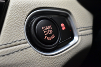 BMW X1 Xdrive18d Xﾗｲﾝ LCI後期 ﾌｪｲｽﾘﾌﾄ後ﾓﾃﾞﾙ 4WD ｱﾄﾞﾊﾞﾝｽﾄﾞｱｸﾃｨﾌﾞｾｰﾌﾃｨ&ﾊｲﾗｲﾝ&ｺﾝﾌｫｰﾄP ACC ﾋｰﾀｰ付電動白革 LEDﾍｯﾄﾞﾗｲﾄ 18AW 車線逸脱&歩行者警告 衝突軽減B ﾀｯﾁﾊﾟﾈﾙﾅﾋﾞ Bｶﾒﾗ 電動Rｹﾞｰﾄ 2年保証