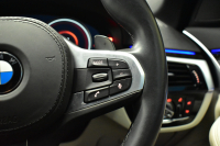 BMW 5シリーズ 530e Mｽﾎﾟｰﾂ iﾊﾟﾌｫｰﾏﾝｽ PHEV 1ｵｰﾅｰ ｺﾝﾌｫｰﾄ＆ﾊｲﾗｲﾝP 全席ﾋｰﾀｰ付白革 HUD ｼﾞｪｽﾁｬｰｺﾝﾄﾛｰﾙ付ﾀｯﾁﾊﾟﾈﾙﾅﾋﾞ4ｿﾞｰﾝAC 全周囲ｶﾒﾗ ﾌﾙｾｸﾞTV LEDﾍｯﾄﾞﾗｲﾄ 液晶ﾒｰﾀｰ ACC LCW ﾊﾟｰｷﾝｸﾞｱｼｽﾄ 電動ﾄﾗﾝｸ 2年保証