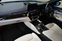 BMW 5シリーズ 530e Mｽﾎﾟｰﾂ iﾊﾟﾌｫｰﾏﾝｽ PHEV 1ｵｰﾅｰ ｺﾝﾌｫｰﾄ＆ﾊｲﾗｲﾝP 前席ﾍﾞﾝﾁﾚｰｼｮﾝ&ﾏｯｻｰｼﾞ&全席ﾋｰﾀｰ付白革 HUD ｼﾞｪｽﾁｬｰｺﾝﾄﾛｰﾙ付ﾀｯﾁﾊﾟﾈﾙﾅﾋﾞ4ｿﾞｰﾝAC 全周囲ｶﾒﾗ ﾌﾙｾｸﾞTV LEDﾍｯﾄﾞﾗｲﾄ 液晶ﾒｰﾀｰ ACC LCW 電動ﾄﾗﾝｸ 2年保証