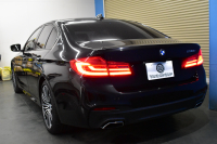 BMW 5シリーズ 530e Mｽﾎﾟｰﾂ iﾊﾟﾌｫｰﾏﾝｽ PHEV 1ｵｰﾅｰ ｺﾝﾌｫｰﾄ＆ﾊｲﾗｲﾝP 前席ﾍﾞﾝﾁﾚｰｼｮﾝ&ﾏｯｻｰｼﾞ&全席ﾋｰﾀｰ付白革 HUD ｼﾞｪｽﾁｬｰｺﾝﾄﾛｰﾙ付ﾀｯﾁﾊﾟﾈﾙﾅﾋﾞ4ｿﾞｰﾝAC 全周囲ｶﾒﾗ ﾌﾙｾｸﾞTV LEDﾍｯﾄﾞﾗｲﾄ 液晶ﾒｰﾀｰ ACC LCW 電動ﾄﾗﾝｸ 2年保証