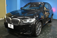 BMW X3 Xﾄﾞﾗｲﾌﾞ20d Mｽﾎﾟｰﾂ LCI後期 変更後ﾃﾞｻﾞｲﾝLEDﾍｯﾄﾞﾗｲﾄ&ﾃｰﾙ ﾊﾟﾉﾗﾏｻﾝﾙｰﾌ ﾗｲﾌﾞｺｯｸﾋﾟｯﾄ ACC 全席ﾋｰﾀｰ付黒革 LCW ｼﾞｪｽﾁｬｰC付ﾀｯﾁﾊﾟﾈﾙﾅﾋﾞTV 全周囲ｶﾒﾗ 電動Rｹﾞｰﾄ ﾜｲﾔﾚｽ充電 20AW 2年保証