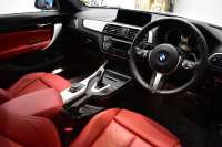 BMW 2シリーズ M240i LCI後期 直6ﾀｰﾎﾞ 340馬力 1ｵｰﾅｰ ｾﾚｸﾄP ｻﾝﾙｰﾌ 追従ACC LEDﾍｯﾄﾞﾗｲﾄ ﾋｰﾀｰ付赤革 ﾀｯﾁﾊﾟﾈﾙiﾄﾞﾗｲﾌﾞHDDﾅﾋﾞ Bｶﾒﾗ 前後PDC 可変Mｻｽ 大型ﾌﾞﾚｰｷｼｽﾃﾑ 車線逸脱&歩行者警告 衝突軽減ﾌﾞﾚｰｷ 18AW ﾊﾟﾄﾞﾙｼﾌﾄ 2年保証