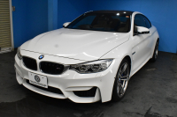 BMW Mシリーズ M4ｸｰﾍﾟ MDCT 可変Mｻｽﾍﾟﾝｼｮﾝ ﾋｰﾀｰ付ﾍﾞｰｼﾞｭﾚｻﾞｰ ﾊﾟｰｷﾝｸﾞｻﾎﾟｰﾄﾊﾟｯｹｰｼﾞ HUD ｱﾀﾞﾌﾟﾃｨﾌﾞLEDﾍｯﾄﾞﾗｲﾄ 19AW 衝突軽減ﾌﾞﾚｰｷ 車線逸脱&歩行者警告 ﾀｯﾁﾊﾟｯﾄﾞHDDﾅﾋﾞﾌﾙｾｸﾞBｶﾒﾗ 前後PDC ｶｰﾎﾞﾝﾙｰﾌ 2年保証