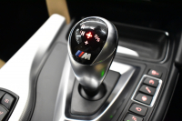 BMW Mシリーズ M4ｸｰﾍﾟ MDCT 可変Mｻｽﾍﾟﾝｼｮﾝ ﾋｰﾀｰ付ﾍﾞｰｼﾞｭﾚｻﾞｰ ﾊﾟｰｷﾝｸﾞｻﾎﾟｰﾄﾊﾟｯｹｰｼﾞ HUD ｱﾀﾞﾌﾟﾃｨﾌﾞLEDﾍｯﾄﾞﾗｲﾄ 19AW 衝突軽減ﾌﾞﾚｰｷ 車線逸脱&歩行者警告 ﾀｯﾁﾊﾟｯﾄﾞHDDﾅﾋﾞﾌﾙｾｸﾞBｶﾒﾗ 前後PDC ｶｰﾎﾞﾝﾙｰﾌ 2年保証