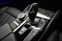 BMW 5シリーズ M550i Xﾄﾞﾗｲﾌﾞ ｱﾙﾃｨﾒｯﾄｴﾃﾞｨｼｮﾝ 55台限定車 4WD ｻﾝﾙｰﾌ ﾚｰｻﾞｰLEDﾍｯﾄﾞﾗｲﾄ ﾗｲﾌﾞｺｯｸﾋﾟｯﾄ ｺﾝﾌｫｰﾄｼｰﾄ 前席ﾏｯｻｰｼﾞ&ﾍﾞﾝﾁﾚｰﾀｰ 全席ﾋｰﾀｰ付黒革 可変Mｻｽ harman/kardon Mｽﾎﾟｰﾂﾌﾞﾚｰｷ ACC HUD 全周囲ｶﾒﾗ ﾌﾙｾｸﾞ 2年保証