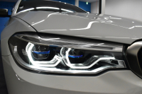 BMW 5シリーズ M550i Xﾄﾞﾗｲﾌﾞ ｱﾙﾃｨﾒｯﾄｴﾃﾞｨｼｮﾝ 55台限定車 4WD ｻﾝﾙｰﾌ ﾚｰｻﾞｰLEDﾍｯﾄﾞﾗｲﾄ ﾗｲﾌﾞｺｯｸﾋﾟｯﾄ ｺﾝﾌｫｰﾄｼｰﾄ 前席ﾏｯｻｰｼﾞ&ﾍﾞﾝﾁﾚｰﾀｰ 全席ﾋｰﾀｰ付黒革 可変Mｻｽ harman/kardon Mｽﾎﾟｰﾂﾌﾞﾚｰｷ ACC HUD 全周囲ｶﾒﾗ ﾌﾙｾｸﾞ 2年保証