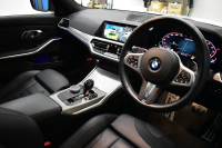 BMW 3シリーズ M340i Xﾄﾞﾗｲﾌﾞ ｲﾉﾍﾞｰｼｮﾝP ｻﾝﾙｰﾌ ﾋｰﾀｰ付ﾌﾞﾗｯｸﾚｻﾞｰ ACC HUD ﾚｰｻﾞｰLEDﾗｲﾄ 可変Mｻｽ 19AW Mｽﾎﾟｰﾂﾌﾞﾚｰｷ&ﾃﾞﾌ ｼﾞｪｽﾁｬｰC付ﾀｯﾁﾊﾟﾈﾙﾅﾋﾞ全周囲ｶﾒﾗ ﾊｰﾏﾝｶｰﾄﾞﾝ 側面衝突&車線変更&逸脱警告 2年保証