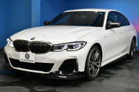 BMW 3シリーズ M340i Xﾄﾞﾗｲﾌﾞ ｲﾉﾍﾞｰｼｮﾝP ﾚｰｻﾞｰLEDﾗｲﾄ ﾋｰﾀｰ付黒革 ACC HUD 可変Mｻｽ 19AW Mｽﾎﾟｰﾂﾌﾞﾚｰｷ&ﾃﾞﾌ ｼﾞｪｽﾁｬｰC付ﾀｯﾁﾊﾟﾈﾙﾅﾋﾞ全周囲ｶﾒﾗ ﾊｰﾏﾝｶｰﾄﾞﾝ 側面衝突&車線変更&逸脱警告 2年保証
