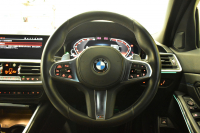 BMW 3シリーズ 330i Mｽﾎﾟｰﾂ 高出力ﾓﾃﾞﾙ 1ｵｰﾅｰ ｲﾉﾍﾞｰｼｮﾝ&ｺﾝﾌｫｰﾄP ﾋｰﾀｰ付ﾊｰﾌ黒革 ACC HUD 18AW Mｽﾎﾟｰﾂﾌﾞﾚｰｷ ﾗｲﾌﾞｺｯｸﾋﾟｯﾄ ｼﾞｪｽﾁｬｰC付ﾀｯﾁﾊﾟﾈﾙHDDﾅﾋﾞ全周囲ｶﾒﾗ ｱｯﾌﾟﾙｶｰﾌﾟﾚｲ 電動ﾄﾗﾝｸ 2年保証