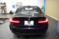 BMW 3シリーズ 320i Mｽﾎﾟｰﾂ ﾊｲﾗｲﾝP ﾋｰﾀｰ付白革 全周囲ｶﾒﾗ ﾜｲﾔﾚｽ充電 ﾌﾙｾｸﾞTV 追従ACC LCW 衝突軽減B 車線逸脱&歩行者警告 ﾗｲﾌﾞｺｯｸﾋﾟｯﾄ ｱｯﾌﾟﾙｶｰﾌﾟﾚｲ ﾌﾙｾｸﾞ ｳｯﾄﾞｲﾝﾃﾘｱ 2年保証