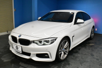 BMW 4シリーズ 420iｸﾞﾗﾝｸｰﾍﾟ Mｽﾎﾟｰﾂ LCI後期 ﾋｰﾀｰ付黒革 追従ACC 液晶ﾒｰﾀｰ ﾍｷｻｺﾞﾅﾙLEDﾍｯﾄﾞﾗｲﾄ&ﾃｰﾙ 19AW 車線変更&逸脱&歩行者警告 衝突軽減B  ﾀｯﾁﾊﾟﾈﾙ付iﾄﾞﾗｲﾌﾞHDDﾅﾋﾞﾌﾙｾｸﾞTV Bｶﾒﾗ 前後PDC ﾊﾟﾄﾞﾙｼﾌﾄ 電動ﾘｱｹﾞｰﾄ ｽﾏｰﾄｷｰ 2年保証