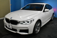 BMW 6シリーズ 630iｸﾞﾗﾝﾂｰﾘｽﾓ Mｽﾎﾟｰﾂ ﾊﾟﾉﾗﾏｻﾝﾙｰﾌ 全席ﾋｰﾀｰ付茶革 全面液晶ﾒｰﾀｰ  ﾊｰﾏﾝｶｰﾄﾞﾝｻｳﾝﾄﾞ LEDﾍｯﾄﾞﾗｲﾄ 追従ACC HUD 衝突軽減ﾌﾞﾚｰｷ 車線変更 &逸脱&歩行者警告 ﾀｯﾁﾊﾟﾈﾙﾅﾋﾞ 全周囲ｶﾒﾗ3Dﾋﾞｭｰ 4ｿﾞｰﾝAC  電動Rｹﾞｰﾄ 2年保証