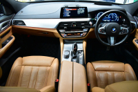 BMW 6シリーズ 623dｸﾞﾗﾝﾂｰﾘｽﾓ Mｽﾎﾟｰﾂ ｱｯﾌﾟｸﾞﾚｰﾄﾞ＆ｺﾝﾌｫｰﾄP ﾊﾟﾉﾗﾏｻﾝﾙｰﾌ ﾋｰﾀｰ&ﾍﾞﾝﾁﾚｰｼｮﾝ＆ﾏｯｻｰｼﾞ付ｺﾆｬｯｸ革 Apple Car Play 全面液晶ﾒｰﾀｰ LEDﾍｯﾄﾞﾗｲﾄ  ACC ﾊｰﾏﾝｶｰﾄﾞﾝｻｳﾝﾄﾞ  HUD LCW 20AW  ﾀｯﾁﾊﾟﾈﾙﾅﾋﾞ全周囲ｶﾒ 電動Rｹﾞｰﾄ 2年保証