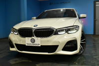 BMW 3シリーズ 330i Mｽﾎﾟｰﾂ 高出力ﾓﾃﾞﾙ ﾃﾞﾋﾞｭｰ&ｺﾝﾌｫｰﾄP ﾋｰﾀｰ付黒革 全周囲ｶﾒﾗ ACC 19AW Mｽﾎﾟｰﾂﾌﾞﾚｰｷ LEDﾍｯﾄﾞﾗｲﾄ ﾗｲﾌﾞｺｯｸﾋﾟｯﾄ ﾀｯﾁﾊﾟﾈﾙHDDﾅﾋﾞ ｱｯﾌﾟﾙｶｰﾌﾟﾚｲ ｳｯﾄﾞｲﾝﾃﾘｱ 電動ﾄﾗﾝｸ 2年保証
