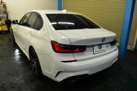 BMW 3シリーズ 330i Mｽﾎﾟｰﾂ 高出力ﾓﾃﾞﾙ ﾃﾞﾋﾞｭｰ&ｺﾝﾌｫｰﾄP ﾋｰﾀｰ付黒革 全周囲ｶﾒﾗ ACC 19AW Mｽﾎﾟｰﾂﾌﾞﾚｰｷ LEDﾍｯﾄﾞﾗｲﾄ ﾗｲﾌﾞｺｯｸﾋﾟｯﾄ ﾀｯﾁﾊﾟﾈﾙHDDﾅﾋﾞ ｱｯﾌﾟﾙｶｰﾌﾟﾚｲ ｳｯﾄﾞｲﾝﾃﾘｱ 電動ﾄﾗﾝｸ 2年保証