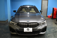 BMW 3シリーズ M340i Xﾄﾞﾗｲﾌﾞ ﾂｰﾘﾝｸﾞ ｲﾉﾍﾞｰｼｮﾝP ﾊﾟﾉﾗﾏｻﾝﾙｰﾌ ﾋｰﾀｰ付白革 追従ACC HUD ﾚｰｻﾞｰLEDﾗｲﾄ ｼﾞｪｽﾁｬｰC付ﾀｯﾁﾊﾟﾈﾙﾅﾋﾞ全周囲ｶﾒﾗ ﾊｰﾏﾝｶｰﾄﾞﾝ 車線変更&逸脱警告 衝突軽減B 電動Rｹﾞｰﾄ 2年保証