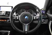 BMW 4シリーズ 435i ｶﾌﾞﾘｵﾚ Mｽﾎﾟｰﾂ ｱﾄﾞﾊﾞﾝｽﾄﾞｱｸﾃｨﾌﾞｾｰﾌﾃｨｰP ACC HUD ﾋｰﾀｰ付ﾌﾞﾗｯｸﾚｻﾞｰ ｱﾀﾞﾌﾟﾃｨﾌﾞLEDﾍｯﾄﾞﾗｲﾄ 車線逸脱&歩行者警告 衝突軽減B ﾌﾙｾｸﾞﾅﾋﾞBｶﾒﾗ前後PDC 19AW ｽﾏｰﾄｷｰ 2年保証