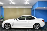 BMW 4シリーズ 435i ｶﾌﾞﾘｵﾚ Mｽﾎﾟｰﾂ ｱﾄﾞﾊﾞﾝｽﾄﾞｱｸﾃｨﾌﾞｾｰﾌﾃｨｰP ACC HUD ﾋｰﾀｰ付ﾌﾞﾗｯｸﾚｻﾞｰ ｱﾀﾞﾌﾟﾃｨﾌﾞLEDﾍｯﾄﾞﾗｲﾄ 車線逸脱&歩行者警告 衝突軽減B ﾌﾙｾｸﾞﾅﾋﾞBｶﾒﾗ前後PDC 19AW ｽﾏｰﾄｷｰ 2年保証