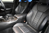 BMW 3シリーズ 320i Mｽﾎﾟｰﾂ ﾃﾞﾋﾞｭｰ&ｺﾝﾌｫｰﾄP ﾋｰﾀｰ付黒革 追従ACC  HUD  LCW 19AW 衝突軽減B 車線逸脱&歩行者警告 ﾗｲﾌﾞｺｯｸﾋﾟｯﾄ ｱｯﾌﾟﾙｶｰﾌﾟﾚｲ Bｶﾒﾗ 電動ﾄﾗﾝｸ ﾜｲﾔﾚｽ充電 社外ﾌﾙｾｸﾞ  ｳｯﾄﾞｲﾝﾃﾘｱ 2年保証