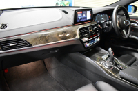 BMW 6シリーズ 630iｸﾞﾗﾝﾂｰﾘｽﾓ Mｽﾎﾟｰﾂ ﾊﾟﾉﾗﾏｻﾝﾙｰﾌ 全席ﾋｰﾀｰ付黒革 全面液晶ﾒｰﾀｰ ﾊｰﾏﾝｶｰﾄﾞﾝ 4ｿﾞｰﾝAC LEDﾍｯﾄﾞﾗｲﾄ 追従ACC HUD 衝突軽減ﾌﾞﾚｰｷ 車線変更&逸脱&歩行者警告 ﾀｯﾁﾊﾟﾈﾙﾅﾋﾞ全周囲ｶﾒﾗ3Dﾋﾞｭｰ 電動Rｹﾞｰﾄ 2年保証