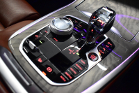 BMW X7 xDrive 35d Mｽﾎﾟｰﾂ  6人乗り ｳｪﾙﾈｽP ｽｶｲﾗｳﾝｼﾞﾊﾟﾉﾗﾏｻﾝR  ﾘｱｼｰﾄｴﾝﾀｰﾃｲﾝﾒﾝﾄ  ﾚｰｻﾞｰLED 全席ﾋｰﾀｰ付茶革 Fﾏｯｻｰｼﾞ&ﾍﾞﾝﾁ ﾊｰﾏﾝｶｰﾄﾞﾝ 22AW  ACC HUD ｼﾙﾊﾞｰｸﾞﾚｰｳｯﾄﾞﾄﾘﾑ ﾗｲﾌﾞｺｸﾋﾟｯﾄ ﾀｯﾁﾊﾟﾈﾙﾅﾋﾞTV全周囲ｶﾒﾗ 2年保証