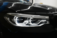 BMW 5シリーズ 523i Mｽﾎﾟｰﾂ ｻﾝﾙｰﾌ ｲﾉﾍﾞｰｼｮﾝ&ﾊｲﾗｲﾝP ｱﾀﾞﾌﾟﾃｨﾌﾞLEDﾍｯﾄﾞﾗｲﾄ 全席ﾋｰﾀｰ付白革 追従ACC HUD ｼﾞｪｽﾁｬｰC付ﾀｯﾁﾊﾟﾈﾙHDDﾅﾋﾞ全周囲ｶﾒﾗ ﾜｲﾔﾚｽ充電 車線変更&逸脱&歩行者警告 Pｱｼｽﾄ 液晶ﾒｰﾀｰ 19AW 2年保証