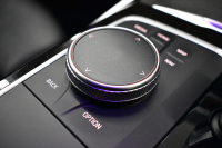 BMW 3シリーズ 330iﾂｰﾘﾝｸﾞ Mｽﾎﾟｰﾂ 高出力 ﾊｲﾗｲﾝ&ｺﾝﾌｫｰﾄP LEDﾍｯﾄﾞﾗｲﾄ ﾋｰﾀｰ付黒革 全周囲ｶﾒﾗ ACC Mｽﾎﾟｰﾂﾌﾞﾚｰｷ ﾀｯﾁﾊﾟﾈﾙﾅﾋﾞ ｱｯﾌﾟﾙｶｰﾌﾟﾚｲ 電動Rｹﾞｰﾄ ﾜｲﾔﾚｽ充電 18AW 2年保証