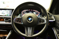 BMW 3シリーズ 330iﾂｰﾘﾝｸﾞ Mｽﾎﾟｰﾂ 高出力 ﾊｲﾗｲﾝ&ｺﾝﾌｫｰﾄP LEDﾍｯﾄﾞﾗｲﾄ ﾋｰﾀｰ付黒革 全周囲ｶﾒﾗ ACC Mｽﾎﾟｰﾂﾌﾞﾚｰｷ ﾀｯﾁﾊﾟﾈﾙﾅﾋﾞ ｱｯﾌﾟﾙｶｰﾌﾟﾚｲ 電動Rｹﾞｰﾄ ﾜｲﾔﾚｽ充電 18AW 2年保証