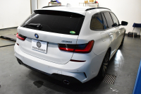 BMW 3シリーズ 330iﾂｰﾘﾝｸﾞ Mｽﾎﾟｰﾂ 高出力 ﾊｲﾗｲﾝ&ｺﾝﾌｫｰﾄP LEDﾍｯﾄﾞﾗｲﾄ ﾋｰﾀｰ付黒革 全周囲ｶﾒﾗ ACC Mｽﾎﾟｰﾂﾌﾞﾚｰｷ ﾀｯﾁﾊﾟﾈﾙﾅﾋﾞ ｱｯﾌﾟﾙｶｰﾌﾟﾚｲ 電動Rｹﾞｰﾄ ﾜｲﾔﾚｽ充電 18AW 2年保証