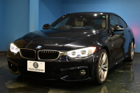 BMW 4シリーズ 435i ｸﾞﾗﾝｸｰﾍﾟ Mｽﾎﾟｰﾂ ｱﾄﾞﾊﾞﾝｽﾄﾞｱｸﾃｨﾌﾞｾｰﾌﾃｨｰP 追従ACC HUD LEDﾍｯﾄﾞﾗｲﾄ ﾋｰﾀｰ付白革 ﾀｯﾁﾊﾟｯﾄﾞ式iﾄﾞﾗｲﾌﾞﾅﾋﾞ 車線逸脱&歩行者警告 衝突軽減B 電動Rｹﾞｰﾄ  Bｶﾒﾗ 19AW 2年保証