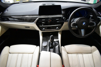 BMW 5シリーズ 523d Mｽﾎﾟｰﾂ ﾊｲﾗｲﾝP Indivi20AW 全席ﾋｰﾀｰ付ｱｲﾎﾞﾘｰﾚｻﾞｰ ACｼｭﾆｯﾂｧｰFﾘｯﾌﾟ LEDﾍｯﾄﾞﾗｲﾄ 追従ACC 液晶ﾒｰﾀｰ ﾀｯﾁﾊﾟﾈﾙ対応iﾄﾞﾗｲﾌﾞHDDﾅﾋﾞﾌﾙｾｸﾞ 全周囲ｶﾒﾗ3Dﾋﾞｭｰ 車線変更&逸脱警告 衝突軽減ﾌﾞﾚｰｷ 電動ﾄﾗﾝｸ 2年保証