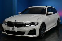 BMW 3シリーズ 320iﾂｰﾘﾝｸﾞ Mｽﾎﾟｰﾂ ﾊｲﾗｲﾝ&ｺﾝﾌｫｰﾄP LEDﾍｯﾄﾞﾗｲﾄ ﾋｰﾀｰ付黒革 全周囲ｶﾒﾗ ACC Mｽﾎﾟｰﾂﾌﾞﾚｰｷ ﾀｯﾁﾊﾟﾈﾙﾅﾋﾞ ﾗｲﾌﾞｺｸﾋﾟｯﾄ ｱｯﾌﾟﾙｶｰﾌﾟﾚｲ 電動Rｹﾞｰﾄ ﾜｲﾔﾚｽ充電 18AW 2年保証