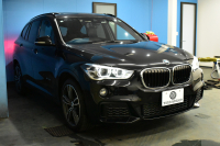 BMW X1 Xﾄﾞﾗｲﾌﾞ18d Mｽﾎﾟｰﾂ  4WD ﾊﾟﾉﾗﾏｻﾝﾙｰﾌ ﾋｰﾀｰ付黒革 ｱﾄﾞﾊﾞﾝｽﾄﾞｱｸﾃｨﾌﾞｾｰﾌﾃｨ&ｺﾝﾌｫｰﾄP 追従ACC HUD 19AW LEDﾍｯﾄﾞﾗｲﾄ ﾀｯﾁﾊﾟﾈﾙHDDﾅﾋﾞBｶﾒﾗ 前後PDC 衝突軽減B 車線逸脱&歩行者警告 電動Rｹﾞｰﾄ ｽﾏｰﾄｷｰ 2年保証