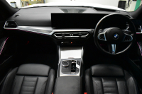 BMW 3シリーズ M340i xDrive LCI後期 ｶｰﾌﾞﾄﾞﾃﾞｨｽﾌﾟﾚｲ ﾋｰﾀｰ付黒革 LEDﾍｯﾄﾞﾗｲﾄ MﾃｸﾉﾛｼﾞｰP 可変Mｻｽ Mｽﾎﾟｰﾂﾌﾞﾚｰｷ&ﾃﾞﾌ 19AW  BMWﾗｲﾌﾞｺｯｸﾋﾟｯﾄ全周囲ｶﾒﾗ ｱｯﾌﾟﾙｶｰﾌﾟﾚｲ ACC HUD 車線変更&逸脱&歩行者警告 2年保証