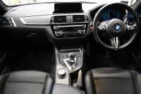 BMW Mシリーズ M2 ｺﾝﾍﾟﾃｨｼｮﾝ MDCT 7速DCT LCI後期  ﾊｰﾏﾝｶｰﾄﾞﾝ 社外ﾌﾙｾｸﾞTV 専用410馬力ｴﾝｼﾞﾝ LEDﾍｯﾄﾞﾗｲﾄ&ﾃｰﾙ ﾋｰﾀｰ付黒革 ﾀｯﾁﾊﾟﾈﾙHDDﾅﾋﾞBｶﾒﾗ 19AW 衝突軽減ﾌﾞﾚｰｷ 車線逸脱＆歩行者警告  Mｼｰﾄﾍﾞﾙﾄ ｶｰﾎﾞﾝｲﾝﾃﾘｱ 2年保証