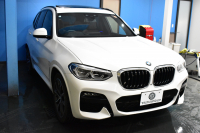 BMW X3 Xﾄﾞﾗｲﾌﾞ20d Mｽﾎﾟｰﾂ ｾﾚｸﾄ&ﾊｲﾗｲﾝP ﾊﾟﾉﾗﾏｻﾝR 型式変更後ﾓﾃﾞﾙ(UZ20) harman/kardon ﾗｲﾌﾞｺｯｸﾋﾟｯﾄ  20AW LEDﾍｯﾄﾞﾗｲﾄ ACC HUD 前席ﾍﾞﾝﾁﾚｰｼｮﾝ&全席ﾋｰﾀｰ付茶革 LCW ﾀｯﾁﾊﾟﾈﾙﾅﾋﾞ  電動Rｹﾞｰﾄ ﾜｲﾔﾚｽ充電  2年保証