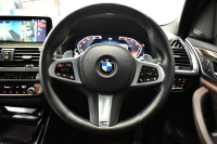 BMW X3 Xﾄﾞﾗｲﾌﾞ20d Mｽﾎﾟｰﾂ ｾﾚｸﾄ&ﾊｲﾗｲﾝP ﾊﾟﾉﾗﾏｻﾝR 型式変更後ﾓﾃﾞﾙ(UZ20) harman/kardon ﾗｲﾌﾞｺｯｸﾋﾟｯﾄ  20AW LEDﾍｯﾄﾞﾗｲﾄ ACC HUD 前席ﾍﾞﾝﾁﾚｰｼｮﾝ&全席ﾋｰﾀｰ付ﾓｶﾚｻﾞｰ LCW ﾀｯﾁﾊﾟﾈﾙﾅﾋﾞ  電動Rｹﾞｰﾄ ﾜｲﾔﾚｽ充電  2年保証