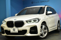 BMW X1 Xdrive25i  Mｽﾎﾟｰﾂ 後期LCI 高出力ｶﾞｿﾘﾝｴﾝｼﾞﾝ  ﾌｪｲｽﾘﾌﾄ後ﾓﾃﾞﾙ  1ｵｰﾅｰ 4WD 有償ｶﾗｰ「ﾐﾈﾗﾙﾎﾜｲﾄﾊﾟｰﾙ」 ﾊｲﾗｲﾝ&ｺﾝﾌｫｰﾄP 追従ACC HUD ﾋｰﾀｰ付電動黒革 ﾀｯﾁﾊﾟﾈﾙHDDﾅﾋﾞBｶﾒﾗ Pｱｼｽﾄ 衝突軽減B 車線逸脱&歩行者警告 電動Rｹﾞｰﾄ 18AW 2年保証