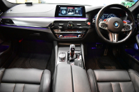 BMW Mシリーズ M5 V8ﾂｲﾝﾀｰﾎﾞ600馬力 MxDrive Bowers&Wilkins ｺﾝﾌｫｰﾄ&MﾄﾞﾗｲﾊﾞｰｽﾞP 全席ﾋｰﾀｰ&前席ﾍﾞﾝﾁﾚｰｼｮﾝ&ﾏｯｻｰｼﾞ付黒ﾒﾘﾉ革 ｽﾃｱﾘﾝｸﾞﾋｰﾀｰ ｱﾝﾋﾞｴﾝﾄｴｱP  追従ACC LCW LEDﾍｯﾄﾞﾗｲﾄ HUD 液晶ﾒｰﾀｰ 3Dﾋﾞｭｰ 20AW ｿﾌﾄｸﾛｰｽﾞﾄﾞｱ 2年保証