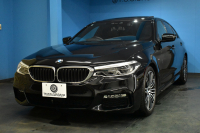 BMW 5シリーズ 530i Mｽﾎﾟｰﾂ ｻﾝﾙｰﾌ ﾊｲﾗｲﾝP 高出力ﾓﾃﾞﾙ 全席ﾋｰﾀｰ付黒革 LEDﾍｯﾄﾞﾗｲﾄ 追従ACC  Mｽﾎﾟｰﾂﾌﾞﾚｰｷ 19AW 液晶ﾒｰﾀｰ 車線変更警告 ﾀｯﾁﾊﾟﾈﾙ対応iﾄﾞﾗｲﾌﾞﾅﾋﾞﾌﾙｾｸﾞ全周囲ｶﾒﾗ Pｱｼｽﾄ 電動ﾄﾗﾝｸ 2年保証
