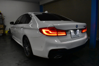 BMW 5シリーズ 523d Mｽﾎﾟｰﾂ ﾊｲﾗｲﾝP 全席ﾋｰﾀｰ付黒革 HUD LEDﾍｯﾄﾞﾗｲﾄ 追従ACC ｿﾌﾄｸﾛｰｽﾞﾄﾞｱ 液晶ﾒｰﾀｰ ｼﾞｪｽﾁｬ-C付ﾀｯﾁﾊﾟﾈﾙ対応iﾄﾞﾗｲﾌﾞHDDﾅﾋﾞﾌﾙｾｸﾞ 全周囲ｶﾒﾗ3Dﾋﾞｭｰ 車線変更&逸脱警告 衝突軽減ﾌﾞﾚｰｷ 電動ﾄﾗﾝｸ 2年保証