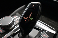BMW 5シリーズ 530i Mｽﾎﾟｰﾂ ｲﾉﾍﾞｰｼｮﾝ＆ﾊｲﾗｲﾝP 高出力ﾓﾃﾞﾙ  型式変更後(JR20) 全席ﾋｰﾀｰ付黒革 LEDﾍｯﾄﾞﾗｲﾄ 追従ACC  HUD Mｽﾎﾟｰﾂﾌﾞﾚｰｷ 19AW 全面液晶ﾒｰﾀｰ LCW ｼﾞｪｽﾁｬｰC付ﾀｯﾁﾊﾟﾈﾙ対応iﾄﾞﾗｲﾌﾞﾅﾋﾞﾌﾙｾｸﾞ全周囲ｶﾒﾗ Pｱｼｽﾄ ﾜｲﾔﾚｽ充電 電動ﾄﾗﾝｸ 2年保証