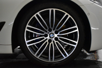 BMW 5シリーズ 530i Mｽﾎﾟｰﾂ ｲﾉﾍﾞｰｼｮﾝ＆ﾊｲﾗｲﾝP 高出力ﾓﾃﾞﾙ  型式変更後(JR20) 全席ﾋｰﾀｰ付黒革 LEDﾍｯﾄﾞﾗｲﾄ 追従ACC  HUD Mｽﾎﾟｰﾂﾌﾞﾚｰｷ 19AW 全面液晶ﾒｰﾀｰ LCW ｼﾞｪｽﾁｬｰC付ﾀｯﾁﾊﾟﾈﾙ対応iﾄﾞﾗｲﾌﾞﾅﾋﾞﾌﾙｾｸﾞ全周囲ｶﾒﾗ Pｱｼｽﾄ ﾜｲﾔﾚｽ充電 電動ﾄﾗﾝｸ 2年保証